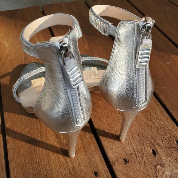 🔥🔥4.5 inch ALDO heels Size 8.5 - Picture 5 of 9